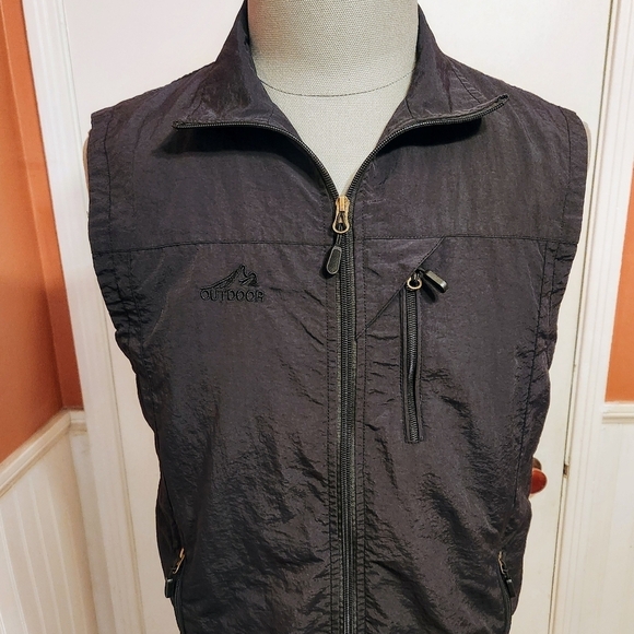 Alpha Camp Black Utility Vest Mens Medium Zip Pocket - Picture 2 of 12